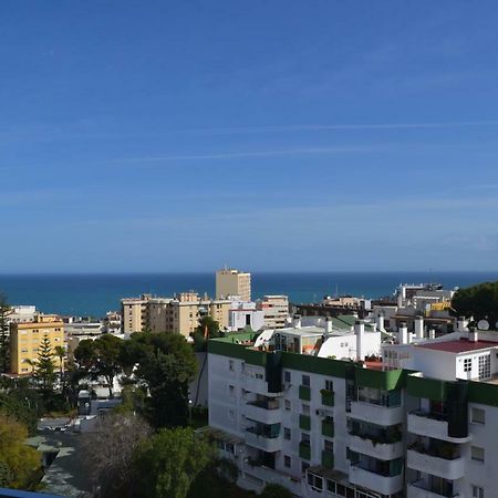 R&E Apartment Torremolinos Exterior photo